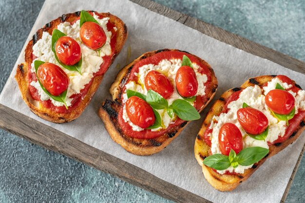 Classic Bruschetta Recipe: Fresh & Flavorful Italian Appetizer